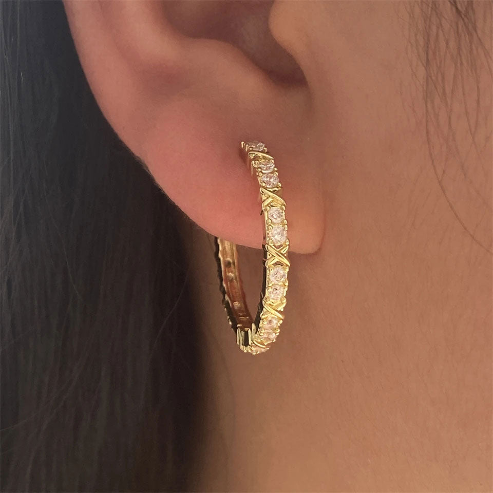 Aurelisse | Pendientes de Cruz en Zirconia con Baño de Oro de 18K