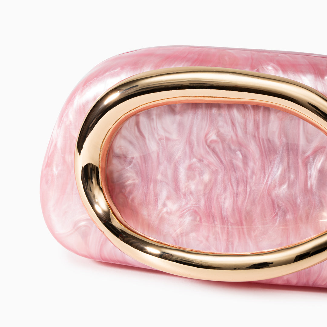 Aurelia: Elegance Redefined