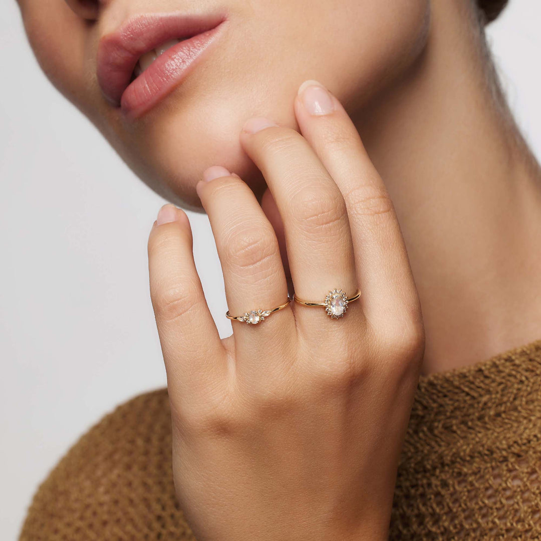 Lioravelle | Anillo de Diamante Violeta en Oro de 18 Quilates