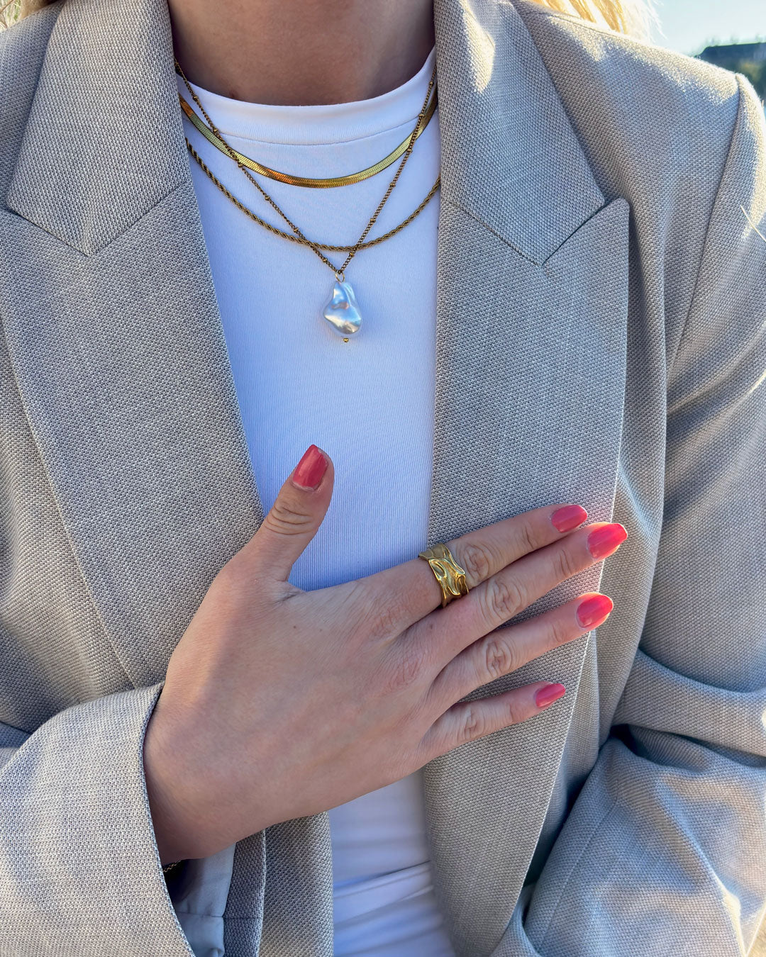 Jaylinette | Gran Anillo de Oro de 18K